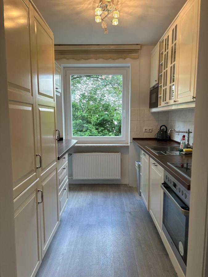 Country Style Apartment With Balcony Near Fair Hannover Exteriör bild